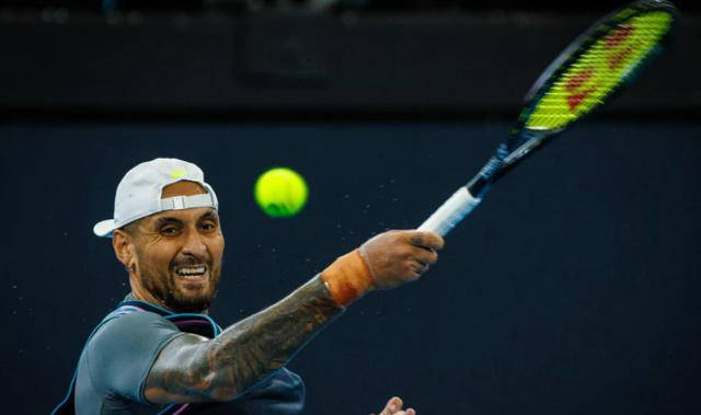 包含英国网球队逆转澳大利亚网球队,克耶高斯关键制胜的词条 包含英国网球队逆转澳大利亚网球队,克耶高斯关键制胜的词条