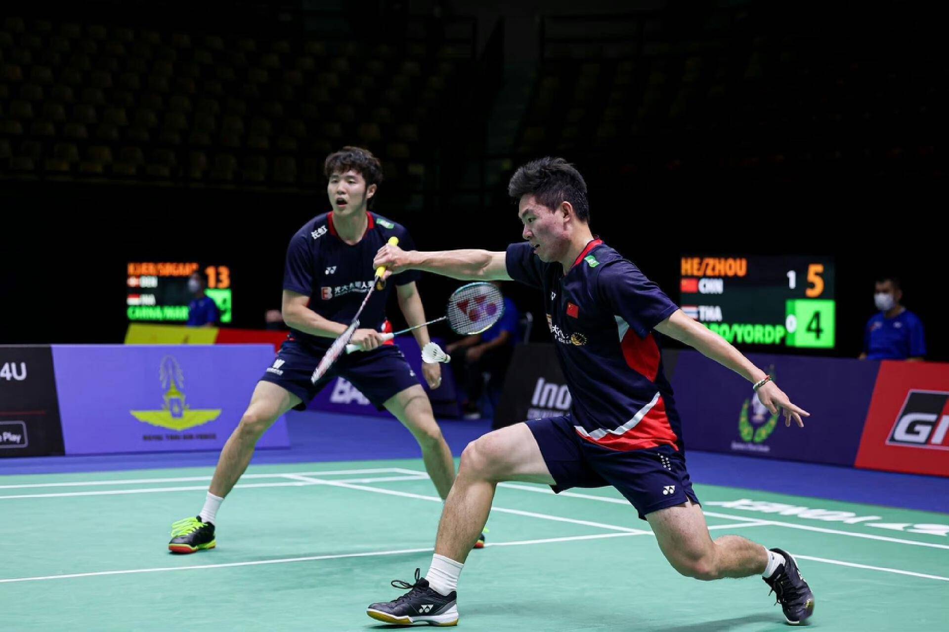 LPL赛事观看-东部球队大获全胜，晋级冠军之路