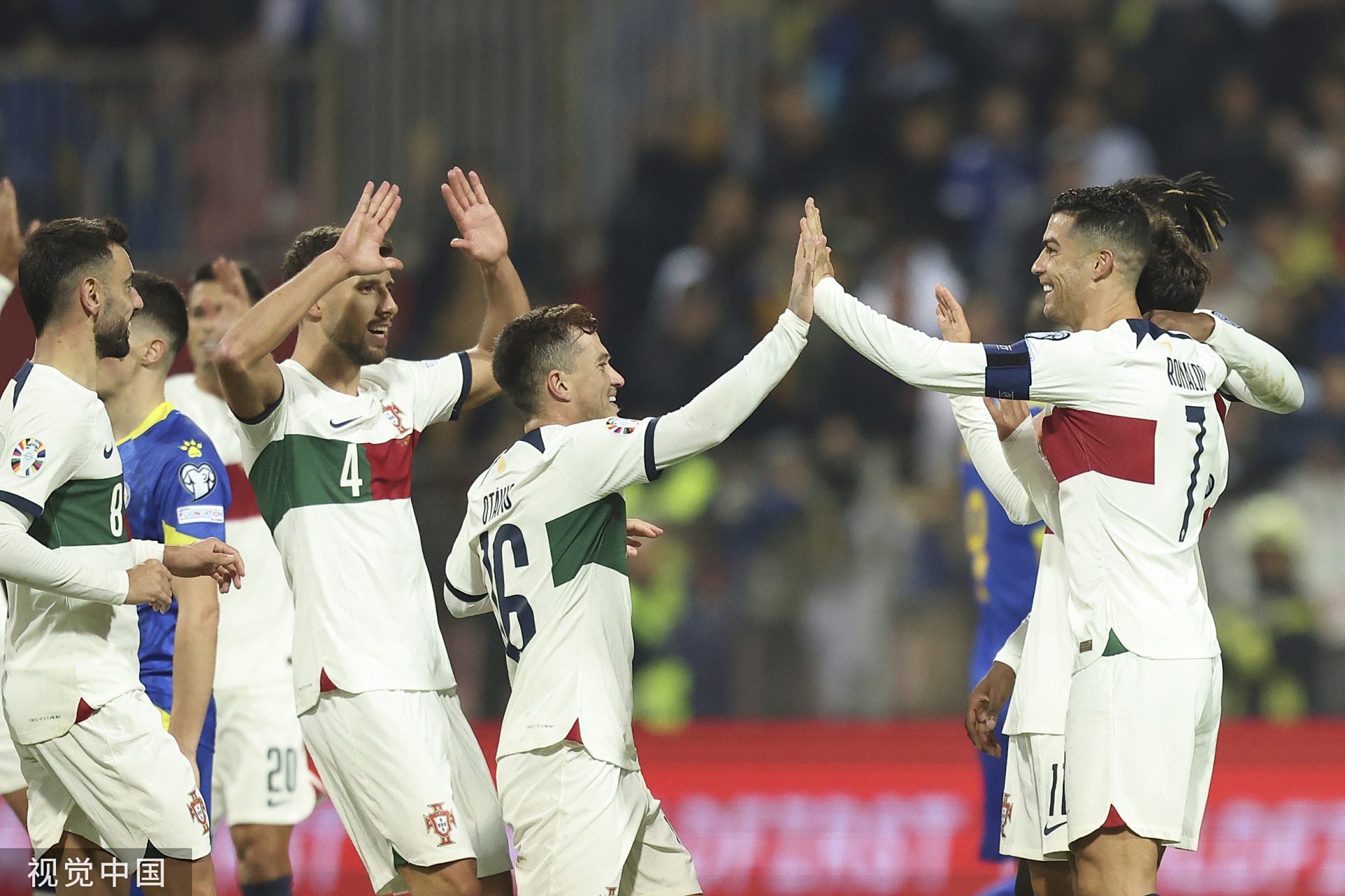 波黑备战备战，欧洲杯预选赛全力以赴的简单介绍