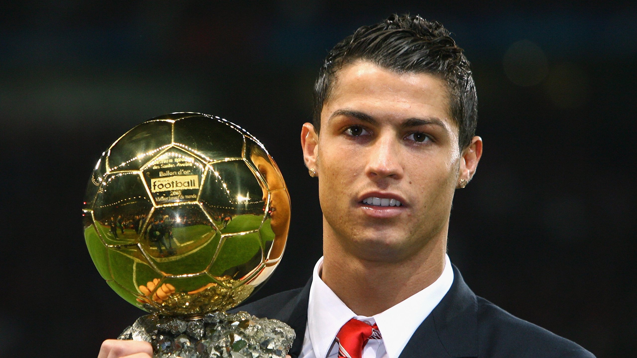 LOL英雄联盟直播-世界排名争夺战之夜，若日尼奥成为胜负手